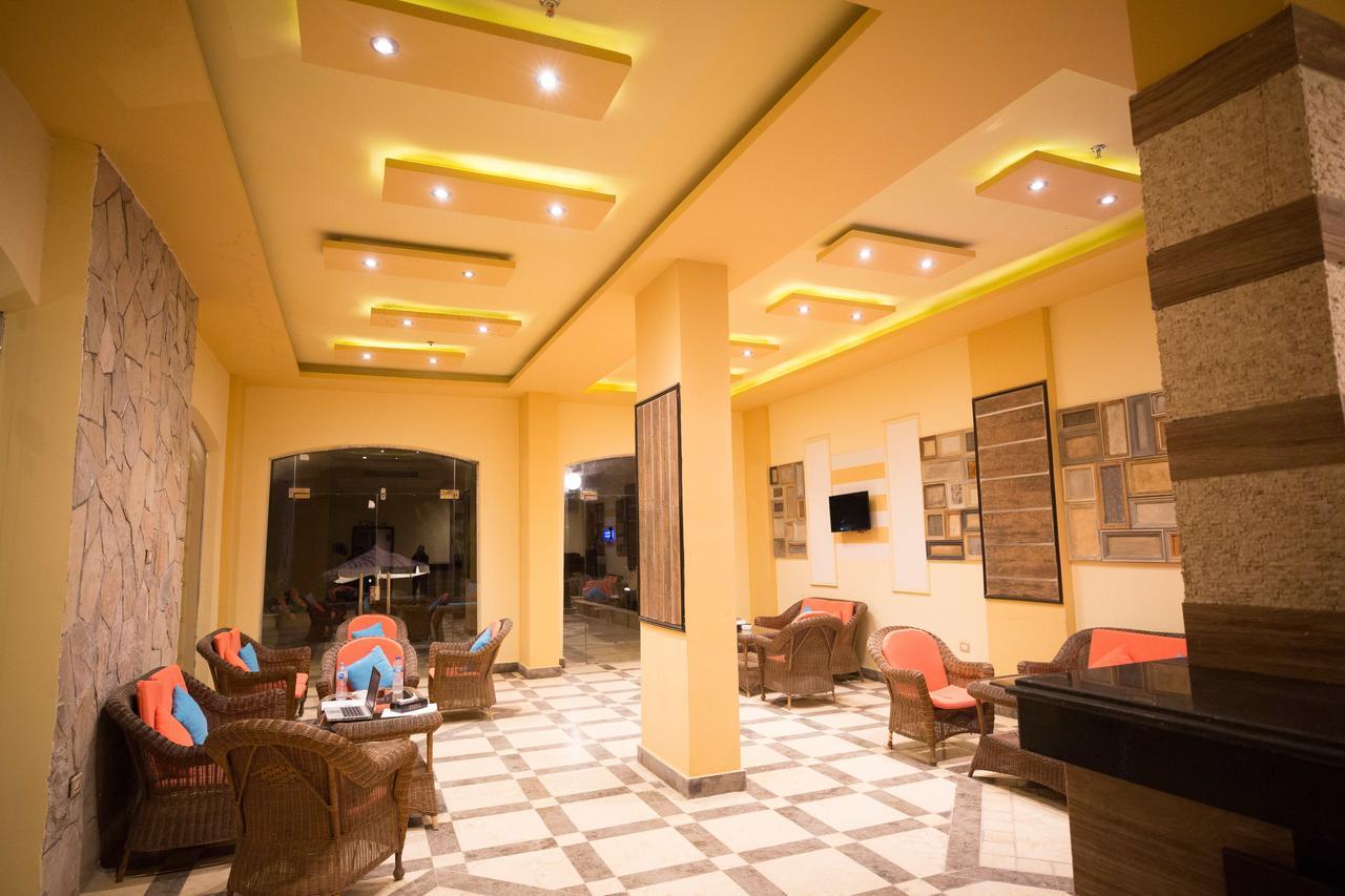 Majorica Marina Hotel El Alamein Extérieur photo